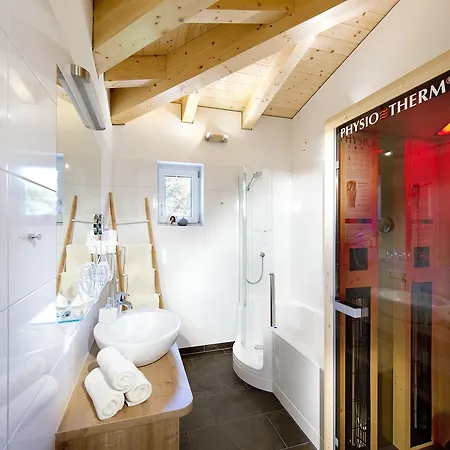 Апартаменты Apartment Dorfjuwel